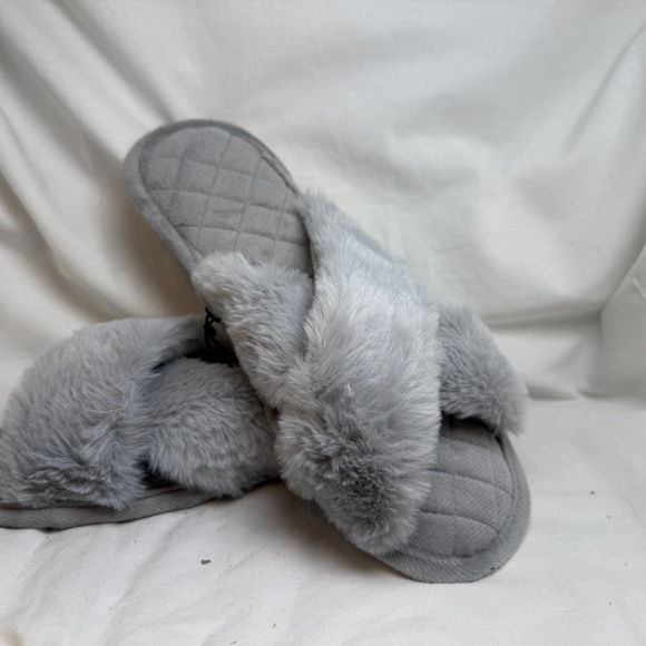 George Slippers Womens Size L (9 - 10) Grey Plush Soft Slide Slip on - Picture 3 of 7